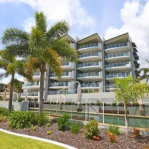  Aparthotel Tingeera Bespoke Beachfront